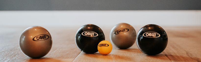 All-terrain pétanque balls